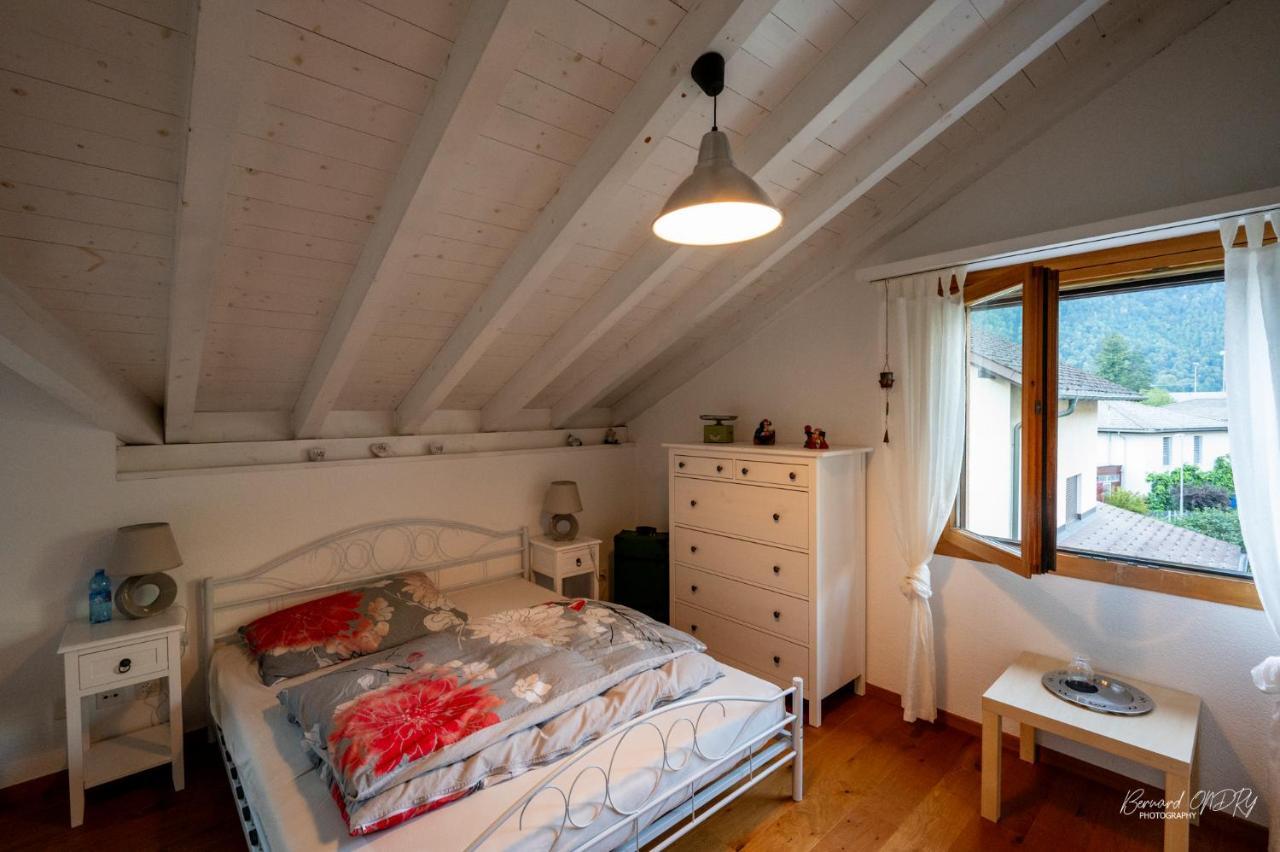 Zimmer Mit Eigenem Badezimmer Näfels Buitenkant foto