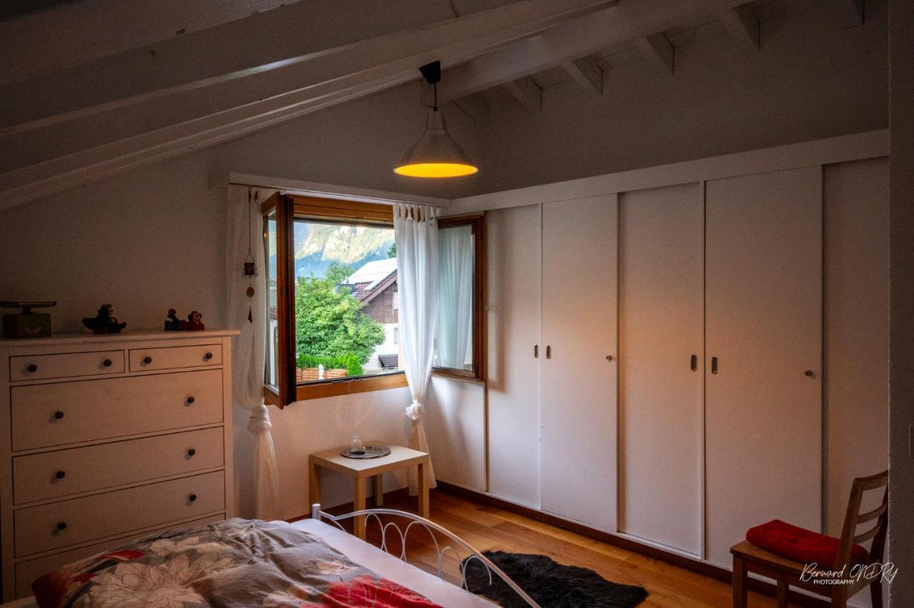 Zimmer Mit Eigenem Badezimmer Näfels Buitenkant foto