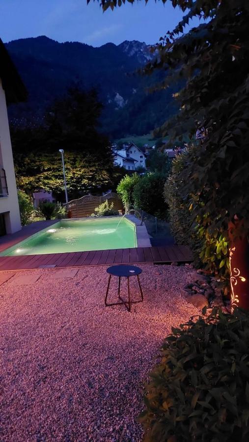 Zimmer Mit Eigenem Badezimmer Näfels Buitenkant foto